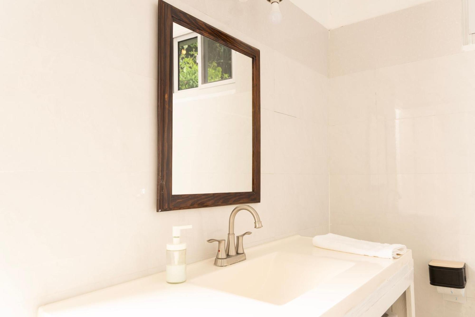 La Maison 29 Roseau Dış mekan fotoğraf